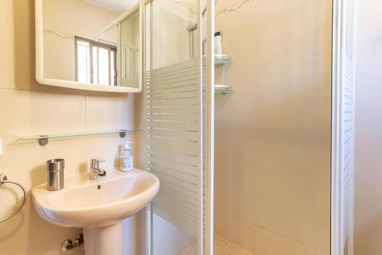 Oasis Playamar Apartment Torremolinos 0*,
